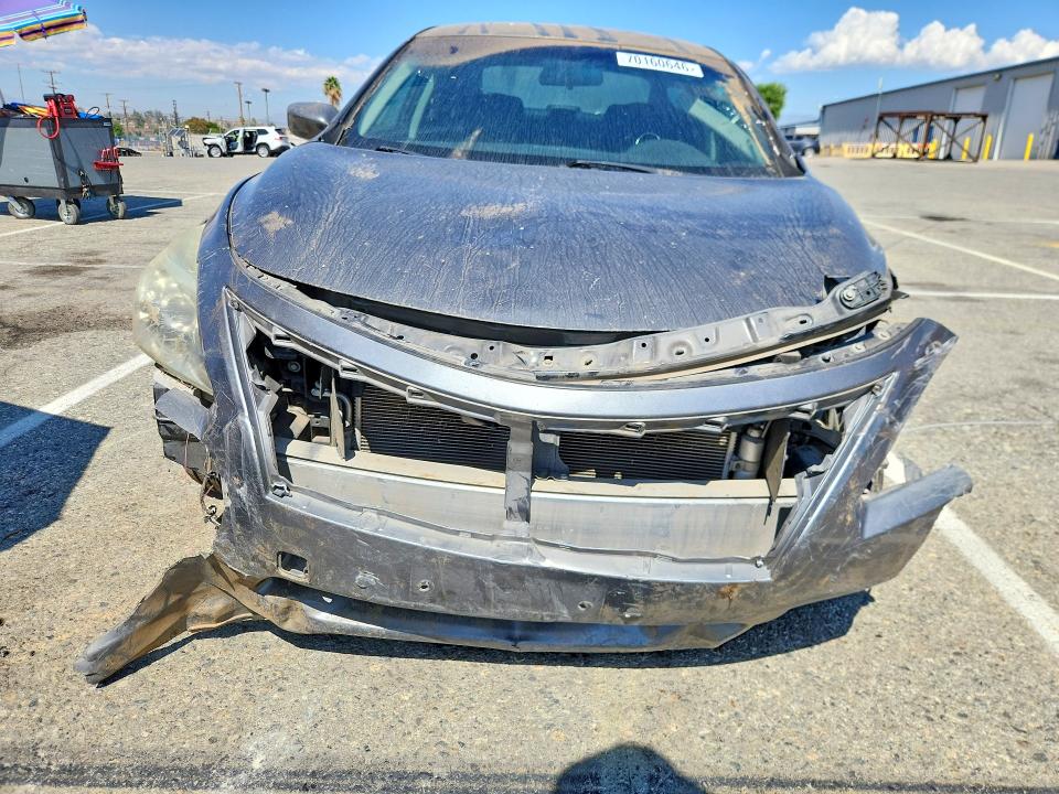 2015 Nissan Altima მანქანა იყიდება აუქციონზე, vin: 1N4AL3AP1FN402782, აუქციონის ნომერი: 70160646