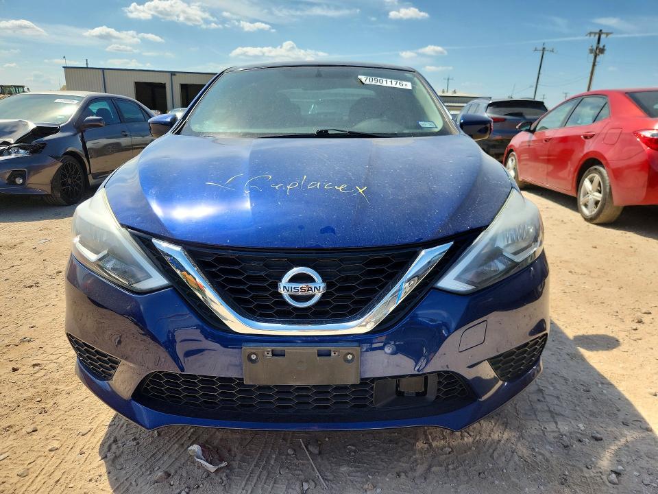 Продажа на аукционе авто 2018 Nissan Sentra, vin: 3N1AB7AP3JY342541, номер лота: 70901176