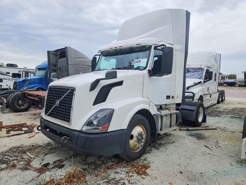 Продажа на аукционе авто 2018 Volvo Vnl, vin: 4V4N39TG3JN892621, номер лота: 65239436