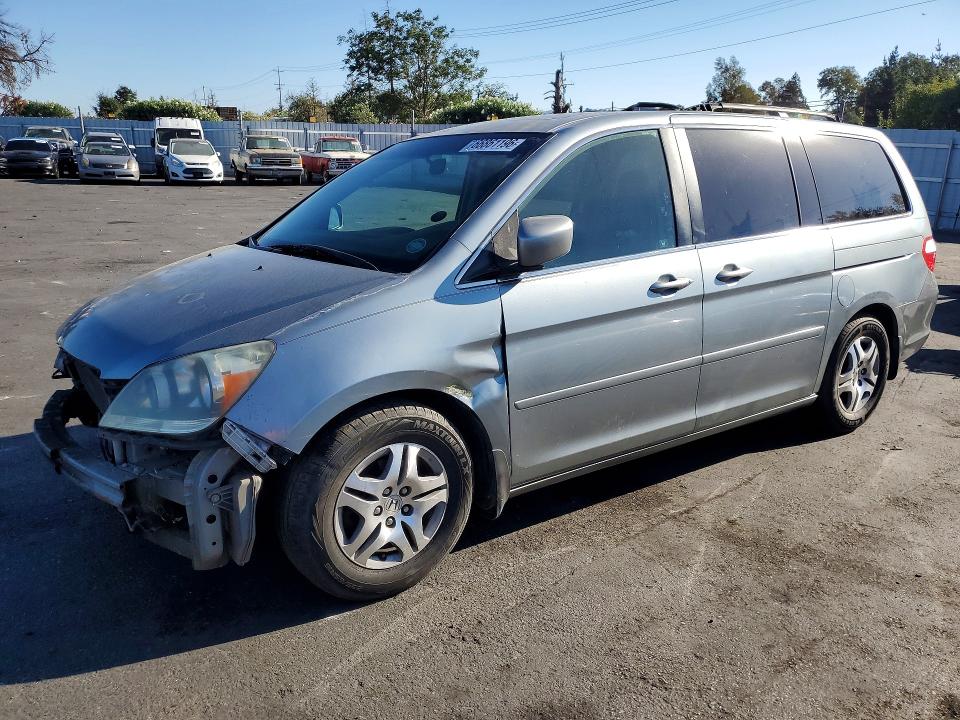 66861196 :رقم المزاد ، 5FNRL38707B006832 vin ، 2007 Honda Odyssey مزاد بيع