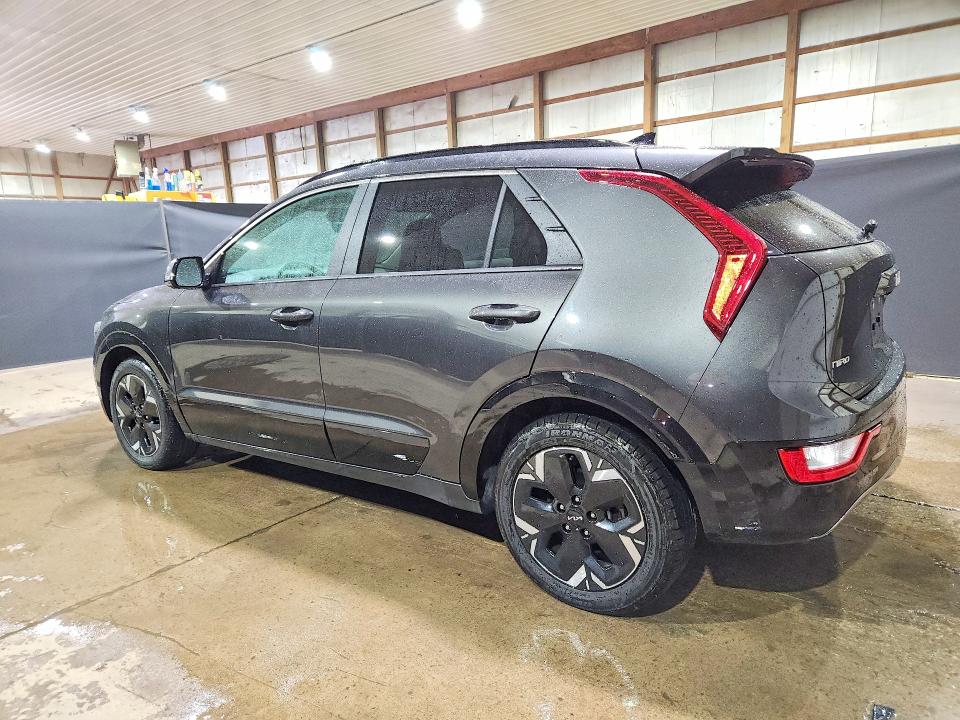 69921686 :رقم المزاد ، KNDCR3L13R5122067 vin ، 2024 Kia Niro مزاد بيع