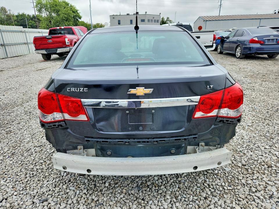 2014 Chevrolet Cruze მანქანა იყიდება აუქციონზე, vin: 1G1PC5SB8E7474089, აუქციონის ნომერი: 69636706