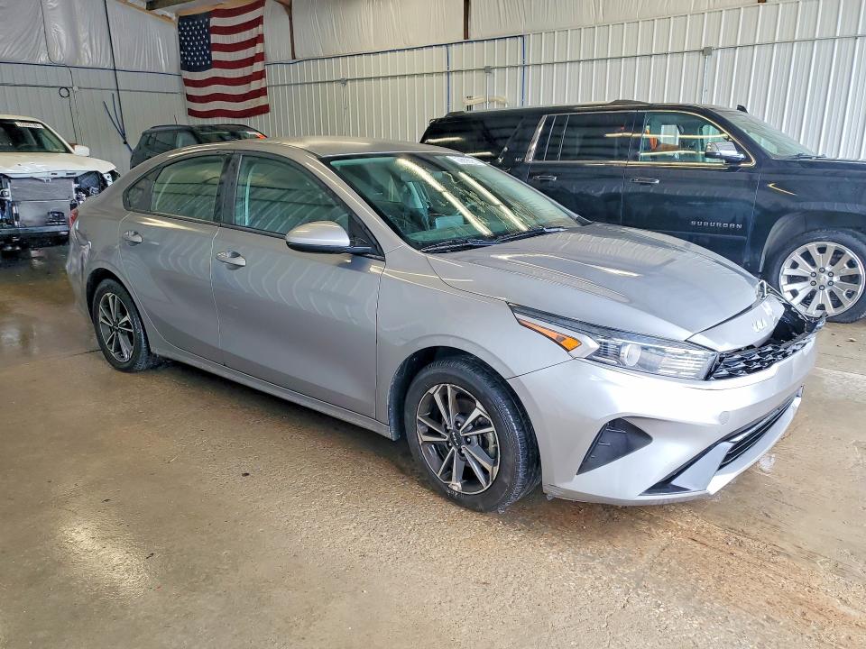 69335286 :رقم المزاد ، 3KPF24AD0RE705348 vin ، 2024 Kia Forte مزاد بيع
