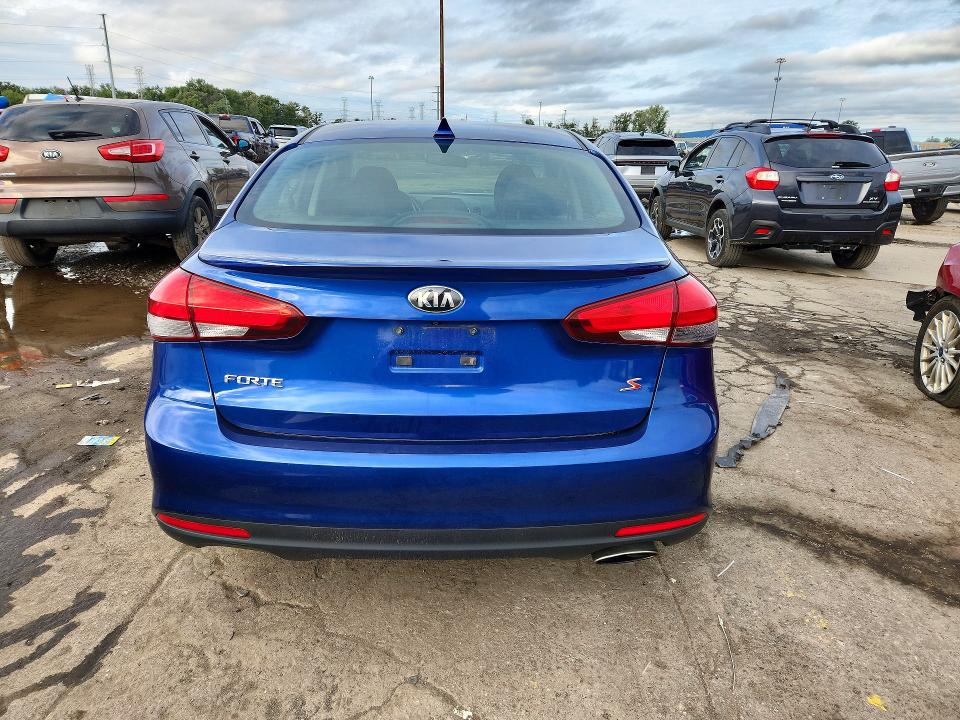 Продажа на аукционе авто 2017 Kia Forte, vin: 3KPFL4A73HE158159, номер лота: 69567346