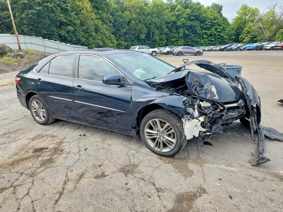 2016 Toyota Camry მანქანა იყიდება აუქციონზე, vin: 4T1BF1FK5GU550587, აუქციონის ნომერი: 69300926