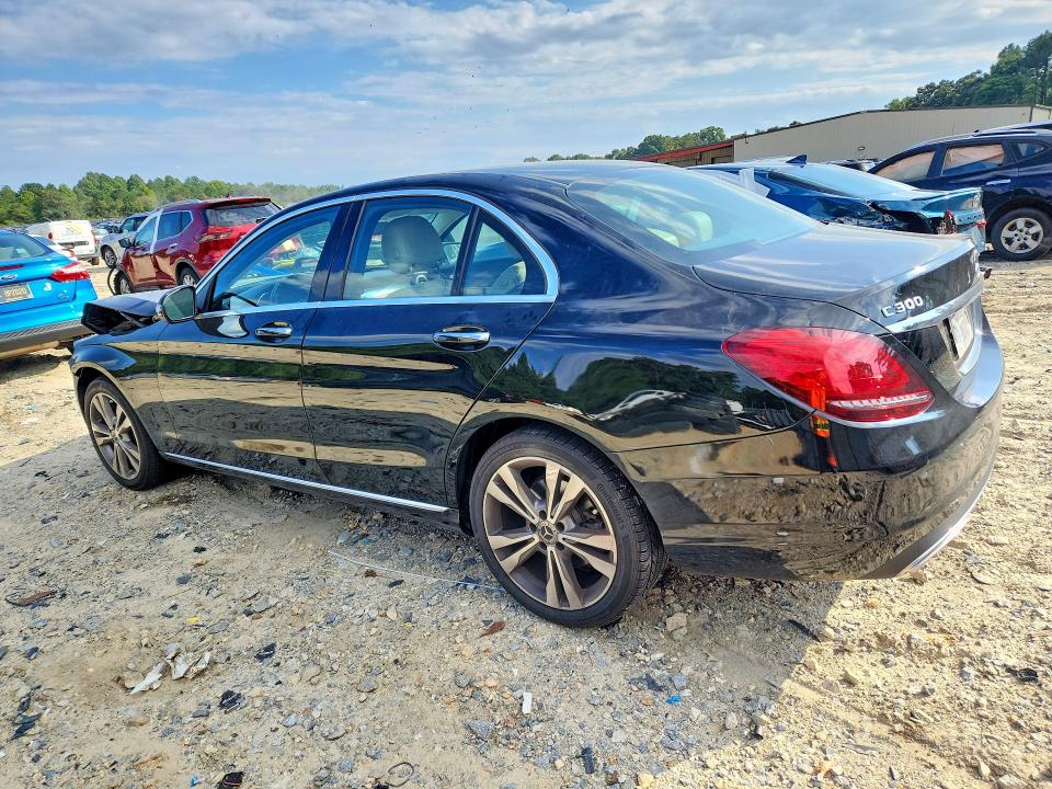 2021 Mercedes-benz C მანქანა იყიდება აუქციონზე, vin: W1KWF8EB6MR652730, აუქციონის ნომერი: 69635186