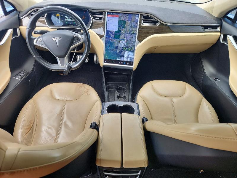 67531516 :رقم المزاد ، 5YJSA1H1XEFP53147 vin ، 2014 Tesla Model S مزاد بيع