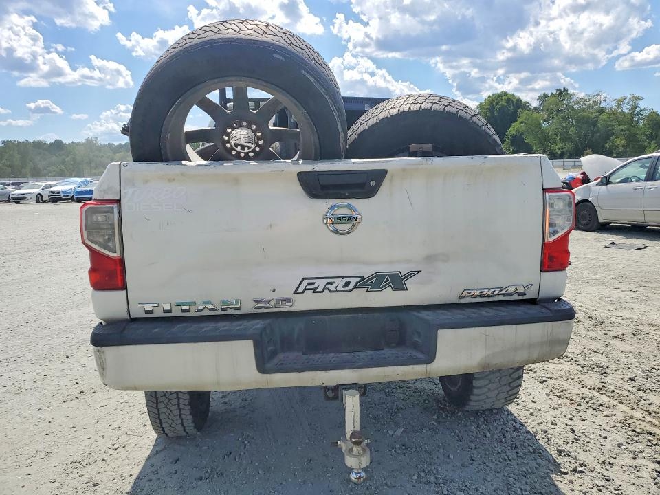 Продажа на аукционе авто 2017 Nissan Titan Xd, vin: 1N6BA1F48HN509318, номер лота: 68725796