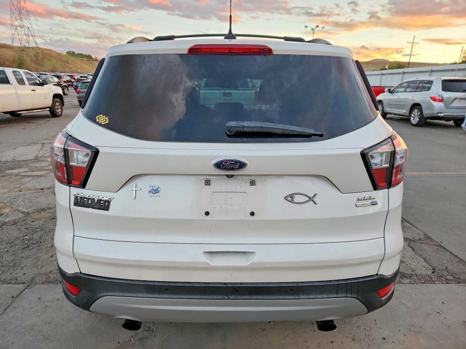 68698966 :رقم المزاد ، 1FMCU9HD3JUB73286 vin ، 2018 Ford Escape مزاد بيع