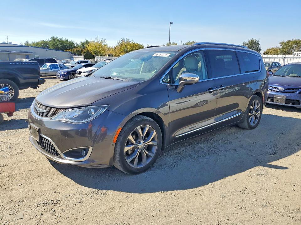 Aukcja sprzedaży 2018 Chrysler Pacifica, vin: 2C4RC1GG5JR259811, numer aukcji: 68784976