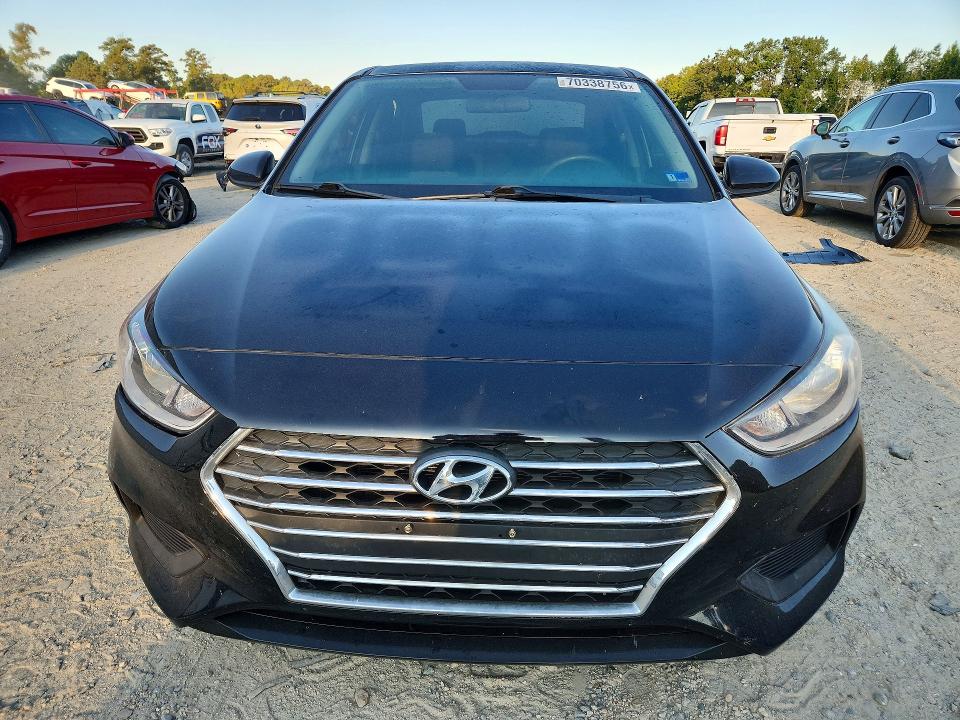 2020 Hyundai Accent მანქანა იყიდება აუქციონზე, vin: 3KPC24A65LE103525, აუქციონის ნომერი: 70338756