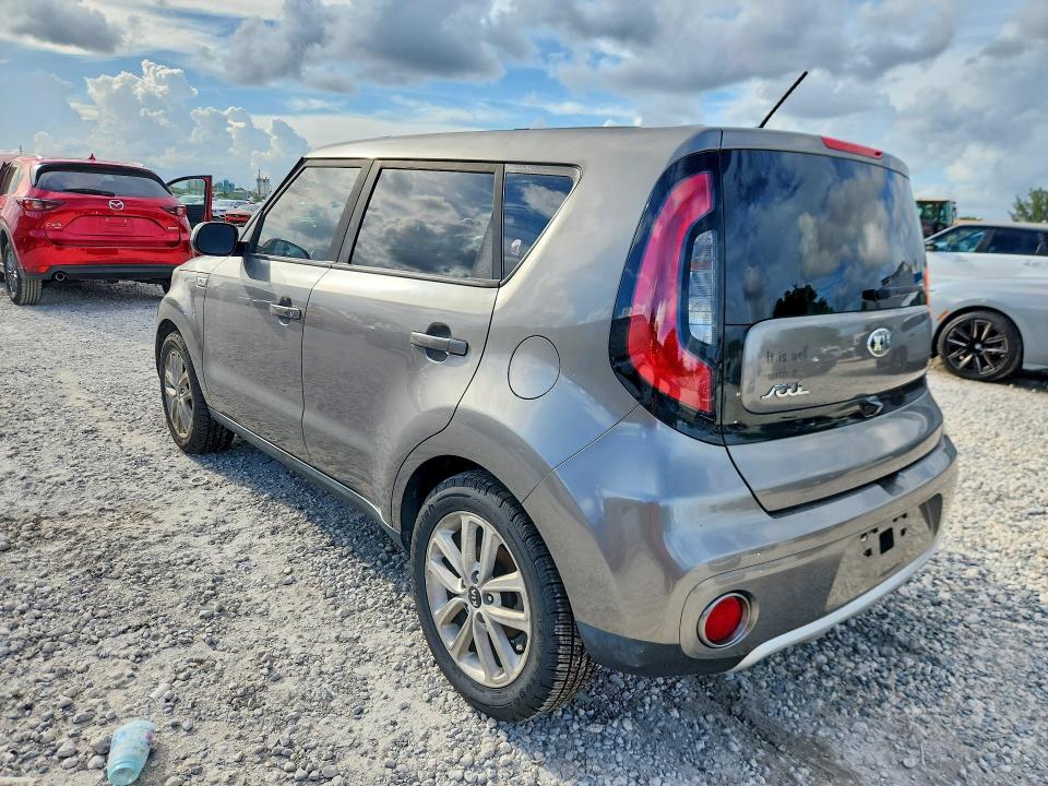 Продаж на аукціоні авто 2017 Kia Soul, vin: KNDJP3A59H7427496, номер лоту: 68886016