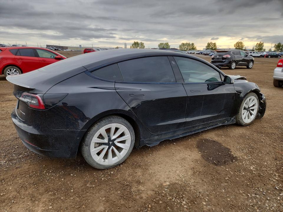 68878136 :رقم المزاد ، 5YJ3E1EB7MF916616 vin ، 2021 Tesla Model 3 مزاد بيع