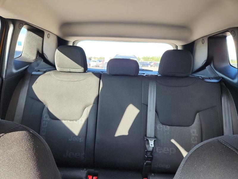 2015 Jeep Renegade მანქანა იყიდება აუქციონზე, vin: ZACCJAAH7FPC28603, აუქციონის ნომერი: 69230936