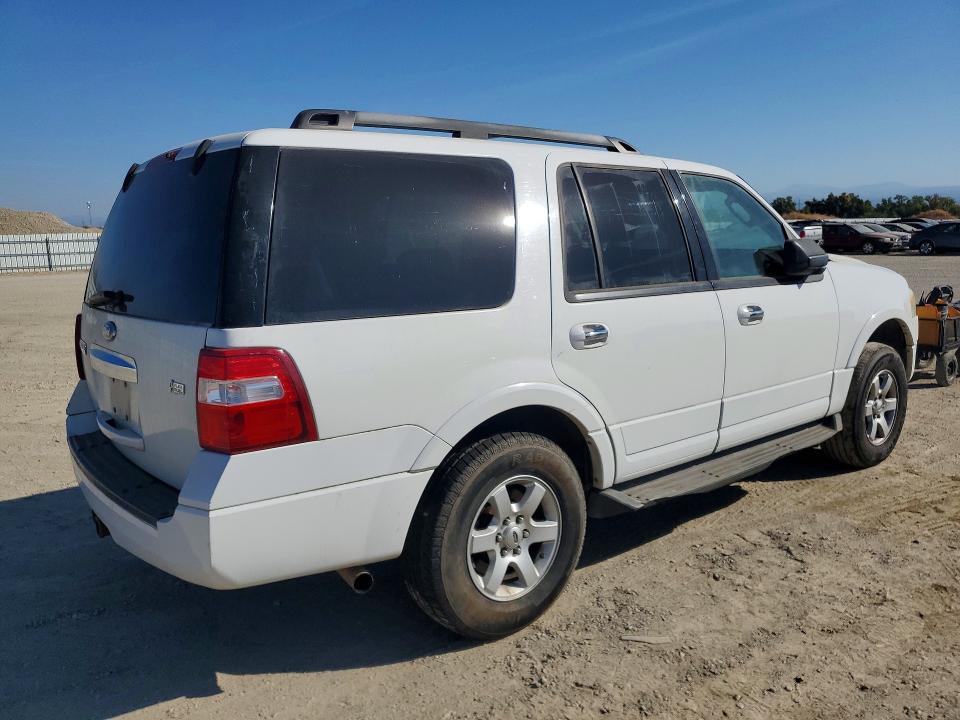 2010 Ford Expedition მანქანა იყიდება აუქციონზე, vin: 1FMJU1G58AEA15975, აუქციონის ნომერი: 69196786