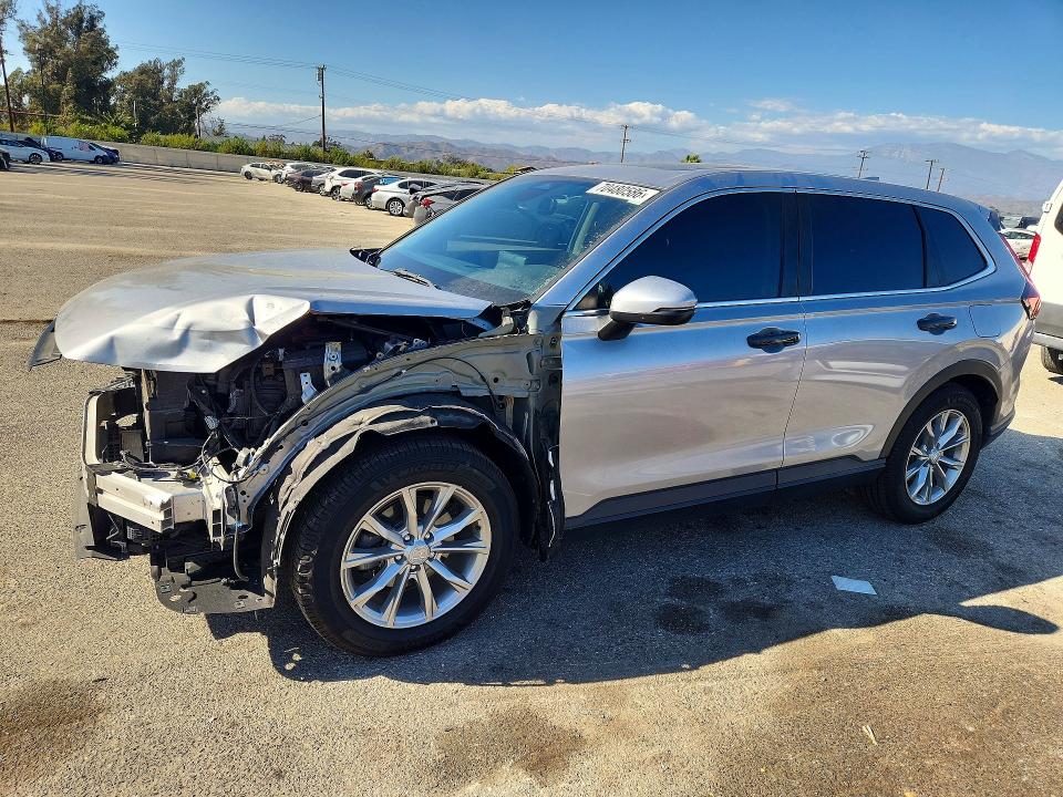 2023 Honda Cr-v მანქანა იყიდება აუქციონზე, vin: 7FARS3H77PE013736, აუქციონის ნომერი: 70480586