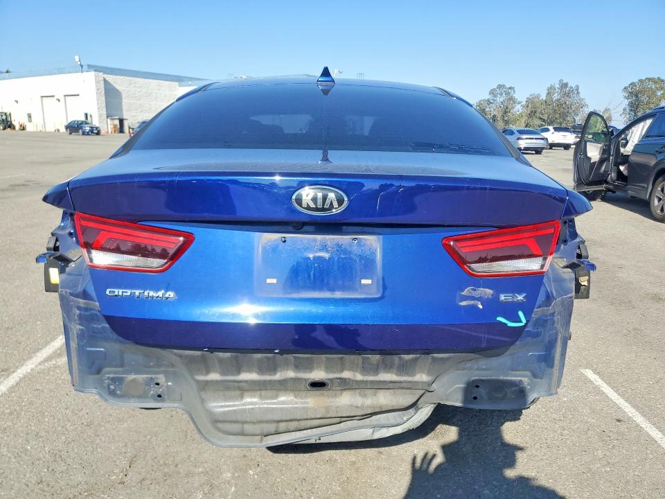 2019 Kia Optima მანქანა იყიდება აუქციონზე, vin: 5XXGU4L13KG304651, აუქციონის ნომერი: 68260176