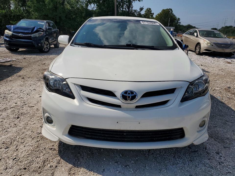 Продажа на аукционе авто 2013 Toyota Corolla, vin: 2T1BU4EE9DC063733, номер лота: 67164066