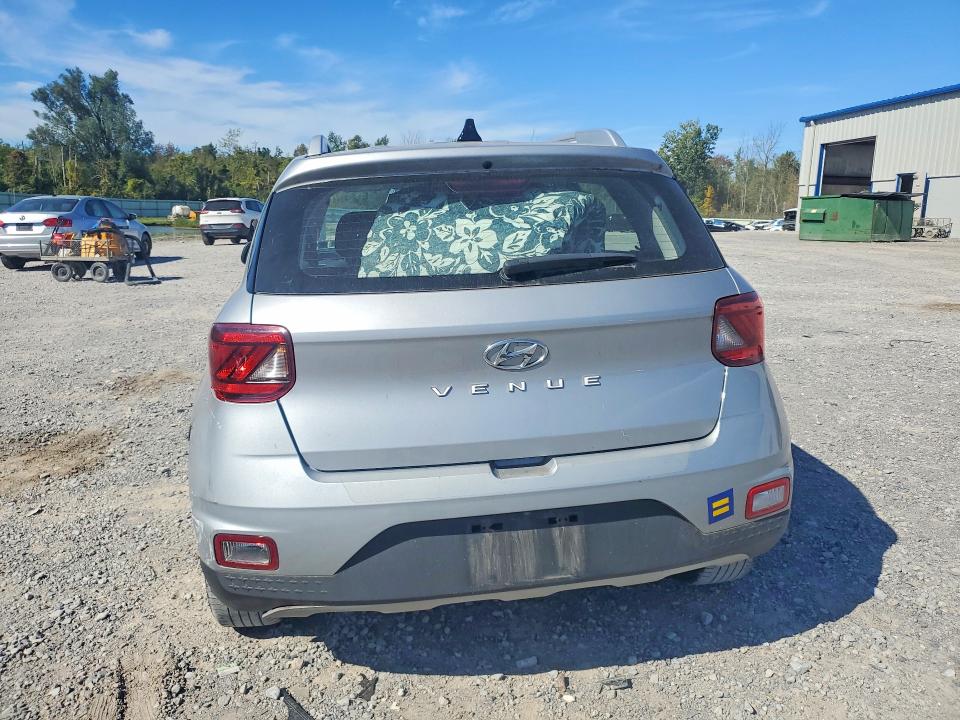 2022 Hyundai Venue მანქანა იყიდება აუქციონზე, vin: KMHRC8A31NU160938, აუქციონის ნომერი: 70526596