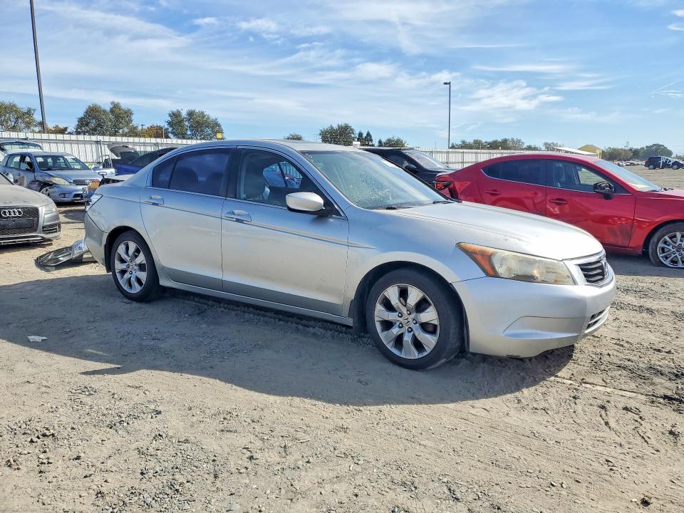 Продаж на аукціоні авто 2008 Honda Accord, vin: 1HGCP26758A073493, номер лоту: 68263986