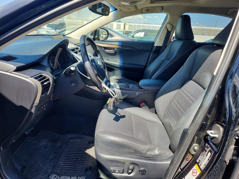 70801256 :رقم المزاد ، JTJYARBZ8H2054952 vin ، 2017 Lexus Nx 200t مزاد بيع