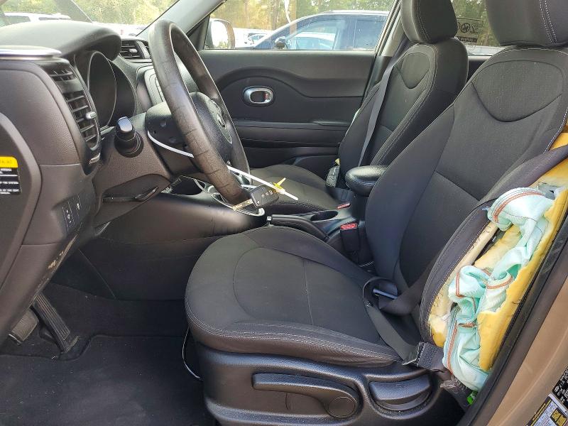 67806456 :رقم المزاد ، KNDJN2A24F7120711 vin ، 2015 Kia Soul مزاد بيع