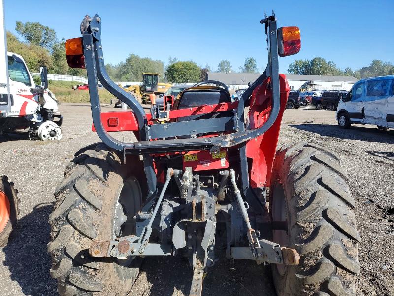 70033406 :رقم المزاد ، AG3ML135EGT082006 vin ، 2017 Massey Ferguson Unknown مزاد بيع