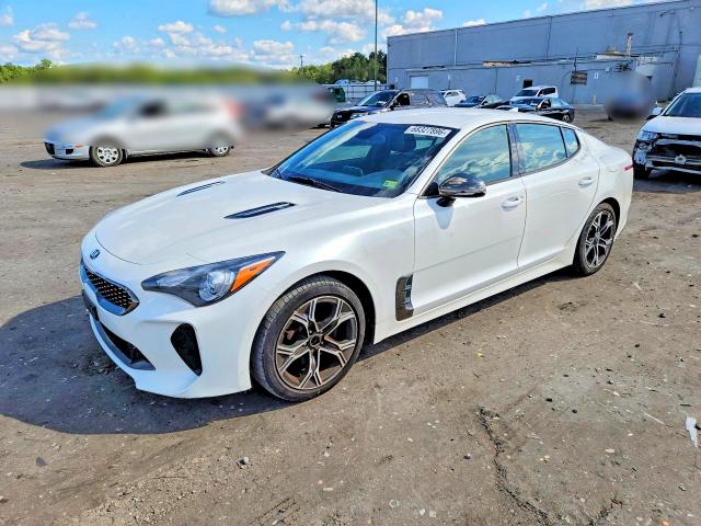 2020 Kia Stinger მანქანა იყიდება აუქციონზე, vin: KNAE15LA1L6075972, აუქციონის ნომერი: 68327896