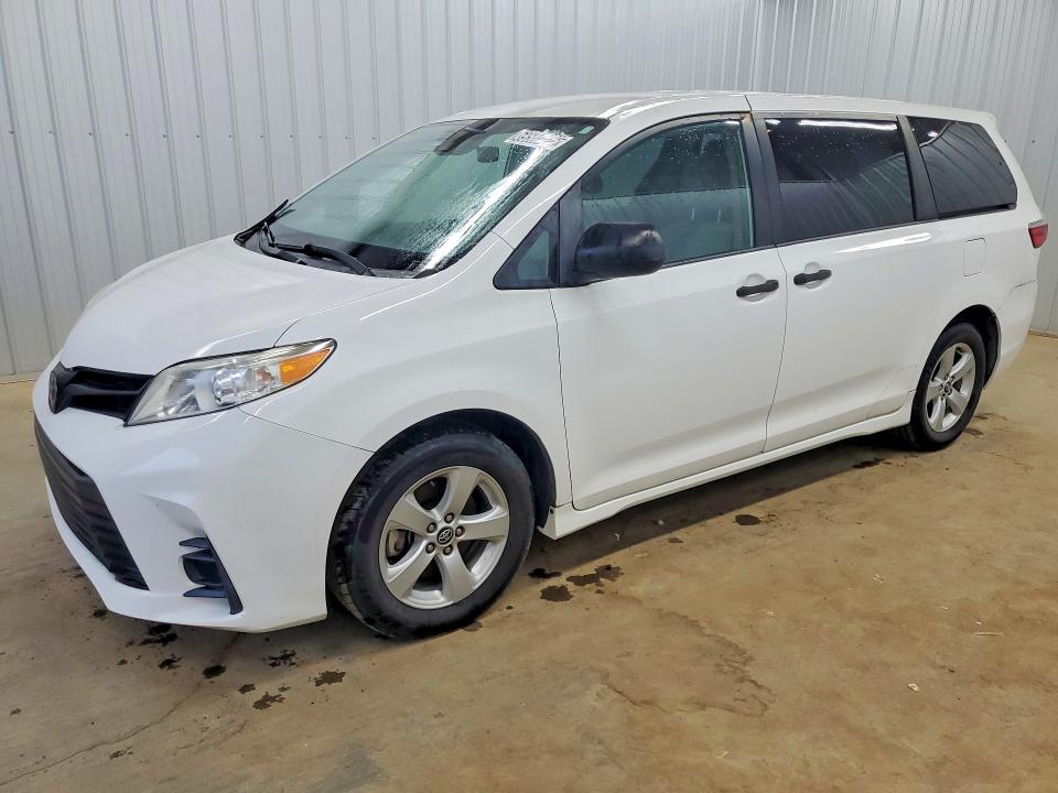 69585906 :رقم المزاد ، 5TDZZ3DC4KS995353 vin ، 2019 Toyota Sienna مزاد بيع