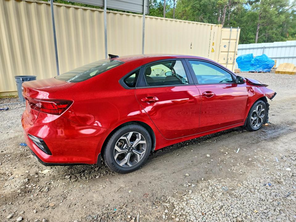 67217696 :رقم المزاد ، 3KPF24AD3ME358946 vin ، 2021 Kia Forte مزاد بيع