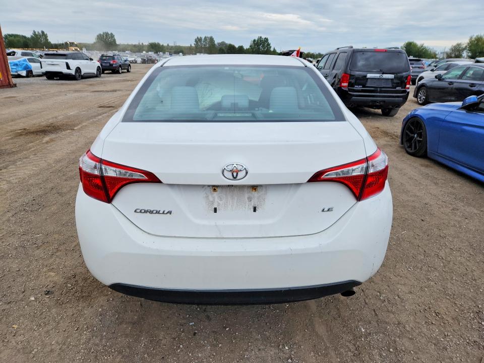 66836826 :رقم المزاد ، 2T1BURHE9FC264480 vin ، 2015 Toyota Corolla مزاد بيع