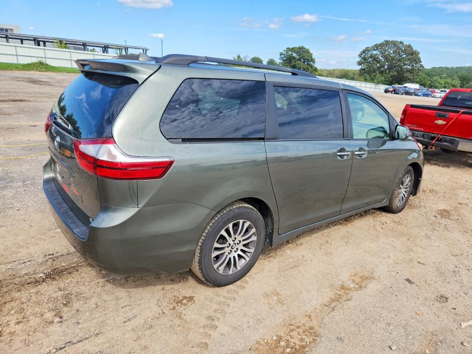 Продажа на аукционе авто 2019 Toyota Sienna, vin: 5TDYZ3DC4KS985689, номер лота: 68301256