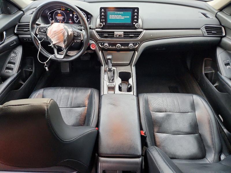 67461846 :رقم المزاد ، 1HGCV1F97JA029759 vin ، 2018 Honda Accord مزاد بيع