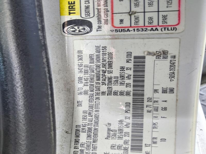 68070146 :رقم المزاد ، 3FADP4EJ9EM118158 vin ، 2014 Ford Fiesta مزاد بيع
