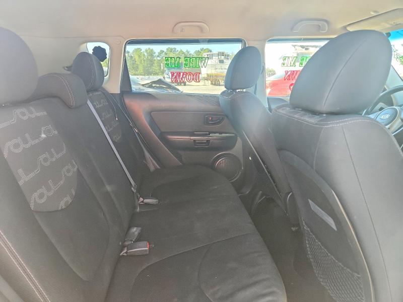 67971526 :رقم المزاد ، KNDJT2A61C7378415 vin ، 2012 Kia Soul مزاد بيع