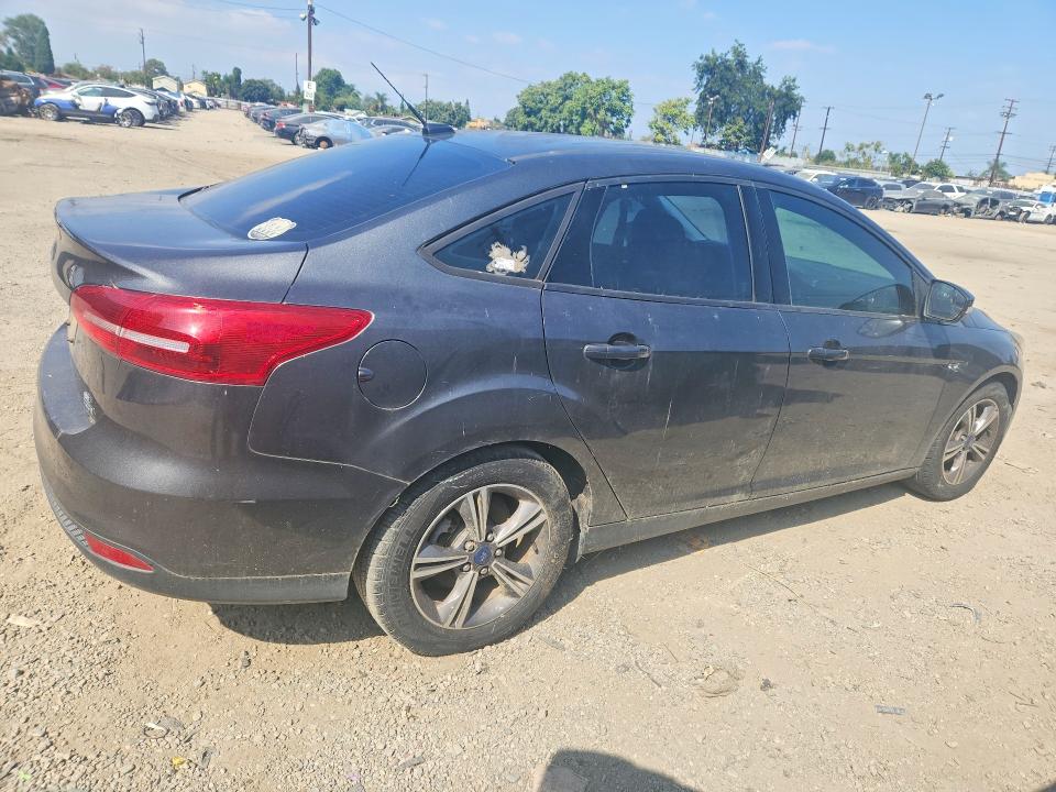 2017 Ford Focus მანქანა იყიდება აუქციონზე, vin: 1FADP3FE5HL306919, აუქციონის ნომერი: 70025046