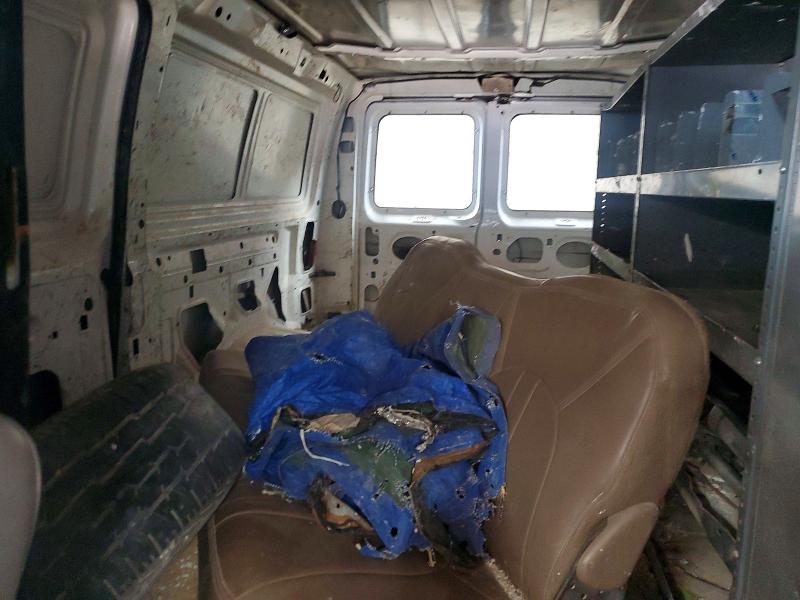 68931786 :رقم المزاد ، 1FTRE14W51HA34421 vin ، 2001 Ford Econoline مزاد بيع