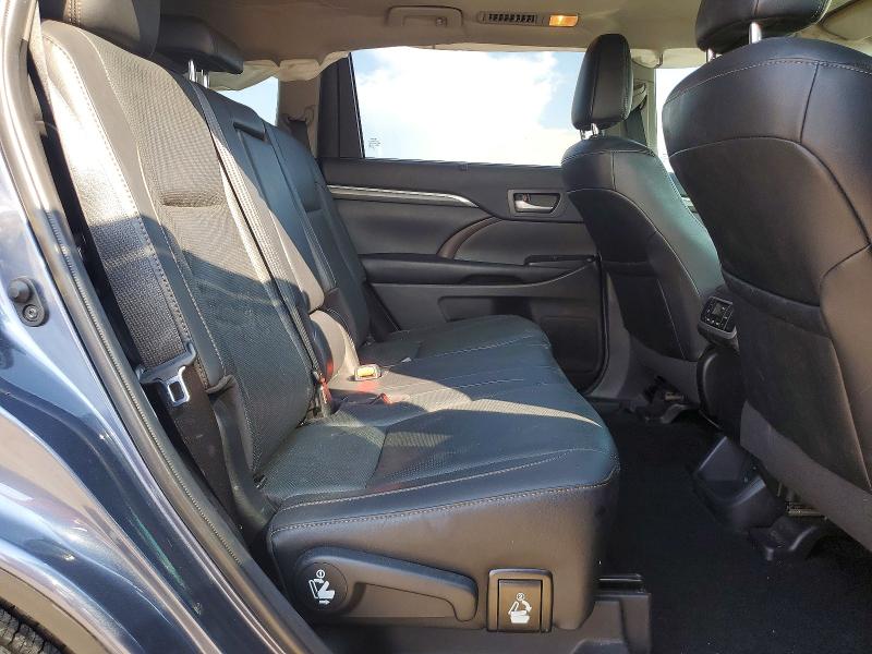 Продажа на аукционе авто 2019 Toyota Highlander, vin: 5TDYZRFH1KS345130, номер лота: 67550446