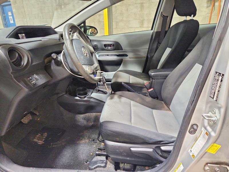 Продажа на аукционе авто 2013 Toyota Prius C, vin: JTDKDTB3XD1544723, номер лота: 69246006