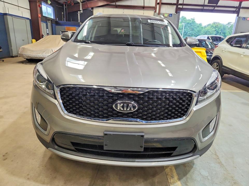 68605166 :رقم المزاد ، 5XYPHDA51HG231388 vin ، 2017 Kia Sorento مزاد بيع