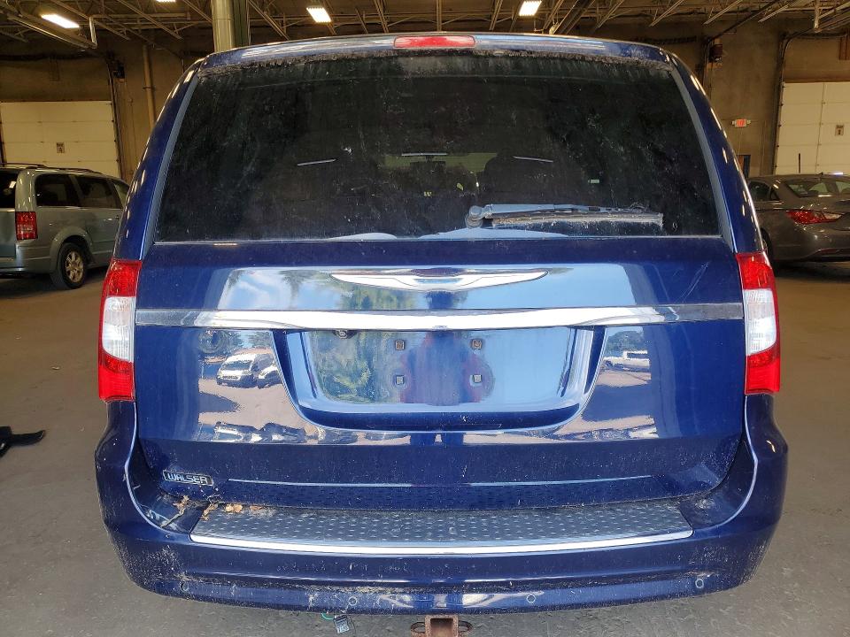 2014 Chrysler Town & Country მანქანა იყიდება აუქციონზე, vin: 2C4RC1BG9ER165394, აუქციონის ნომერი: 69308376