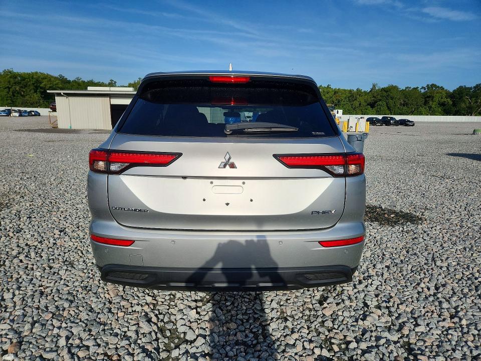 69260076 :رقم المزاد ، JA4T5UA97RZ033132 vin ، 2024 Mitsubishi Outlander مزاد بيع