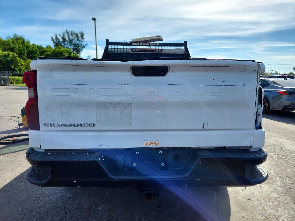Продаж на аукціоні авто 2019 Chevrolet Silverado, vin: 1GCRWAEH2KZ311079, номер лоту: 70435256