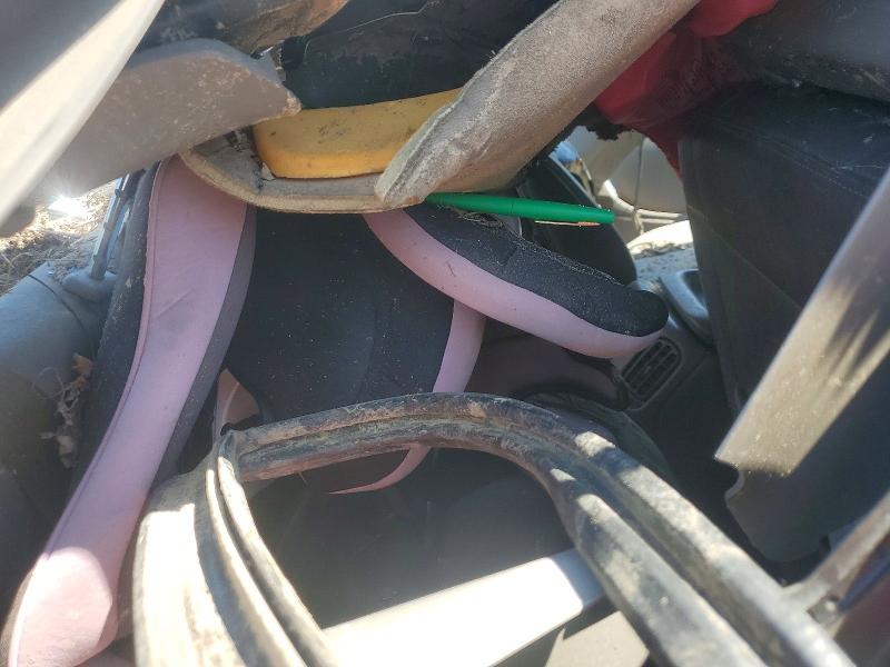 68594666 :رقم المزاد ، 1GCEK19T01E105886 vin ، 2001 Chevrolet Silverado مزاد بيع
