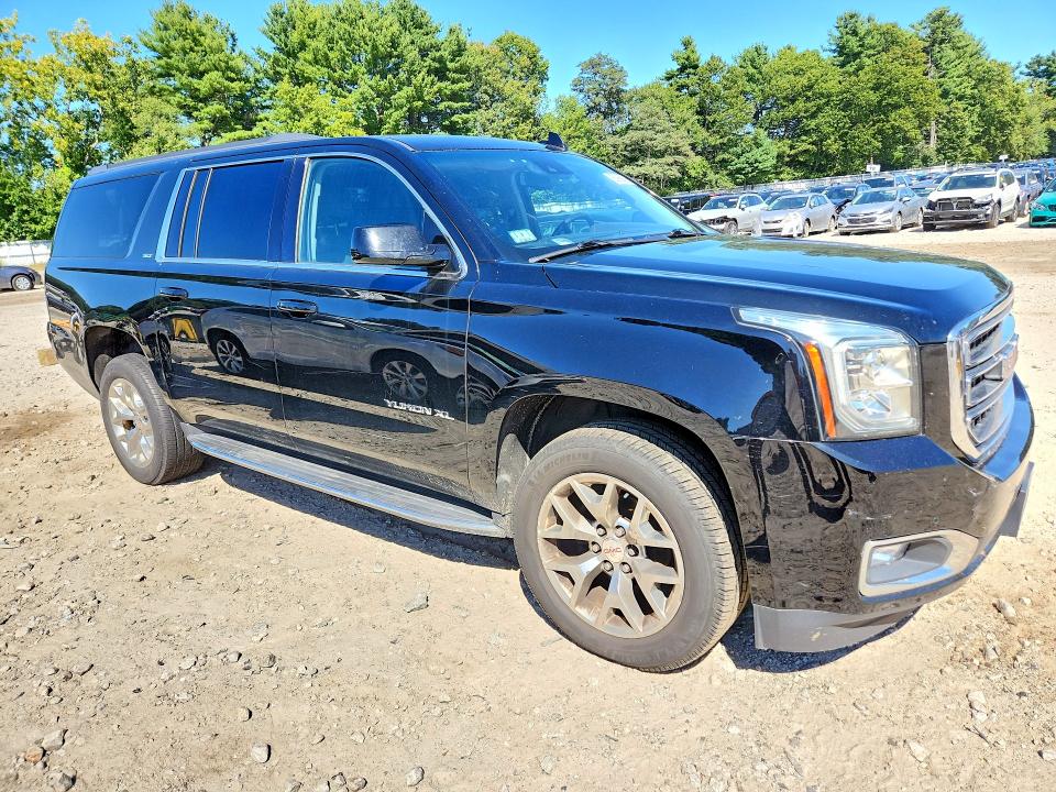 66969436 :رقم المزاد ، 1GKS2GKC5JR195579 vin ، 2018 Gmc Yukon Xl مزاد بيع