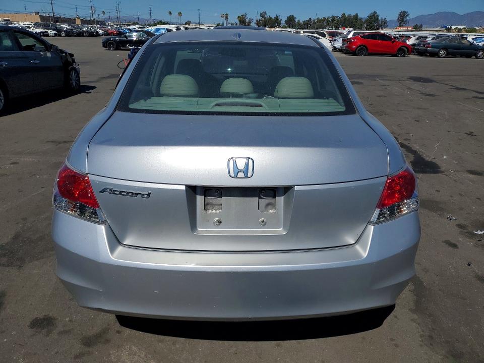 2008 Honda Accord მანქანა იყიდება აუქციონზე, vin: 1HGCP26808A035873, აუქციონის ნომერი: 70834376