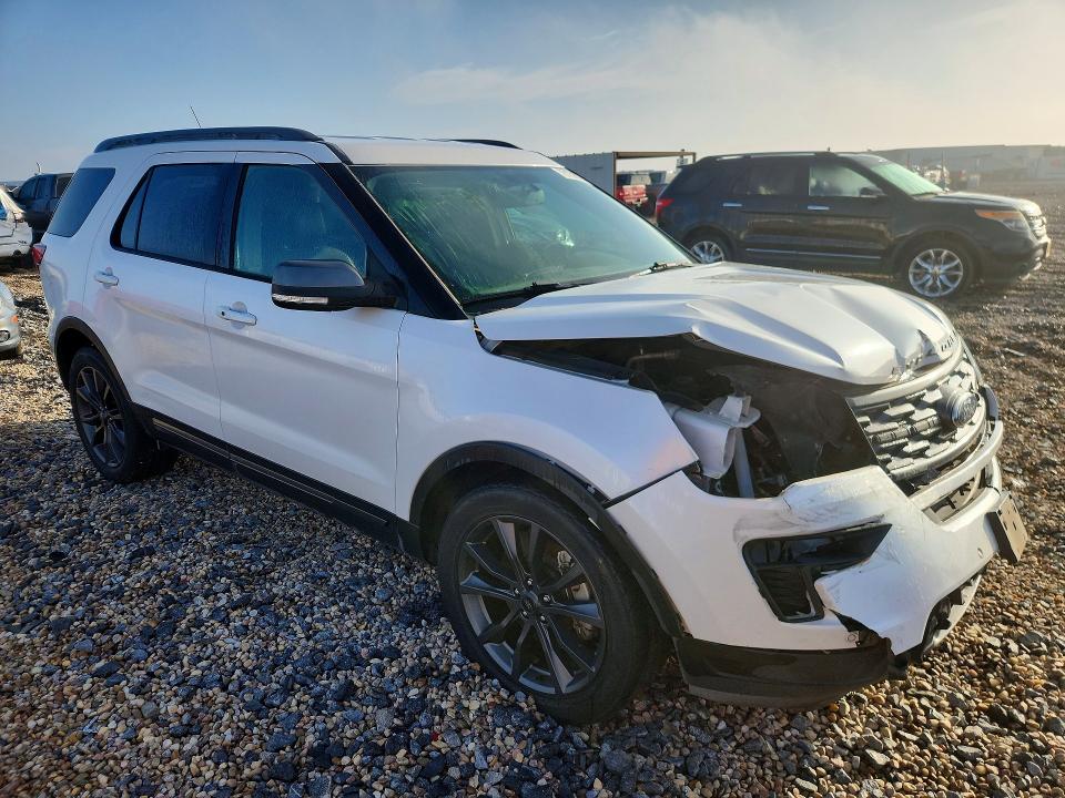 Продажа на аукционе авто 2018 Ford Explorer, vin: 1FM5K7D89JGB30047, номер лота: 70139096