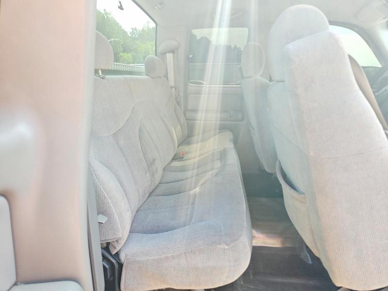 2000 Gmc New Sierra მანქანა იყიდება აუქციონზე, vin: 1GTEK19V8YE253652, აუქციონის ნომერი: 70656296