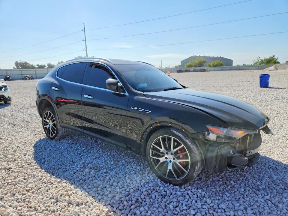 66603026 :رقم المزاد ، ZN661YUA1HX210858 vin ، 2017 Maserati Levante مزاد بيع