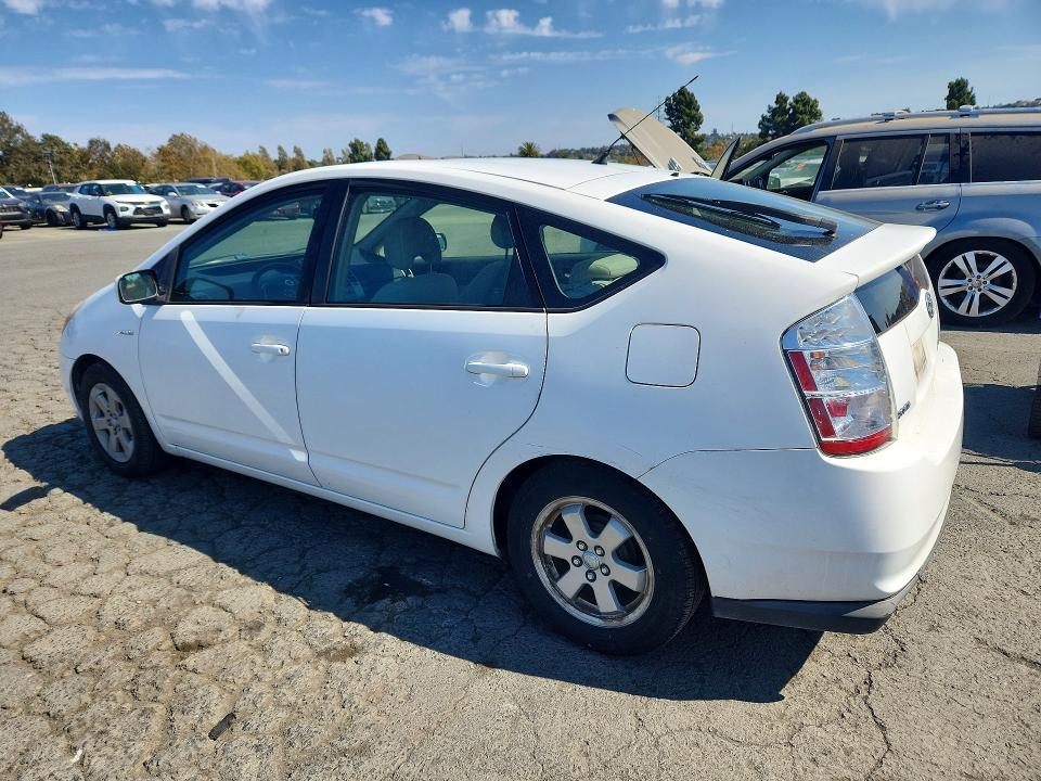 2006 Toyota Prius მანქანა იყიდება აუქციონზე, vin: JTDKB22U567525487, აუქციონის ნომერი: 69628986